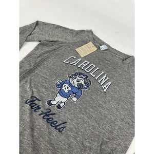North Carolina Tar Heels Long Sleeve Women’s Large UNC Champion NEW Gray Shirt‎